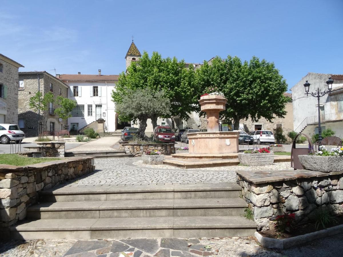 Saint-Florent-sur-Auzonnet Le Mas Du Galibot Chambre Cambalotte מראה חיצוני תמונה